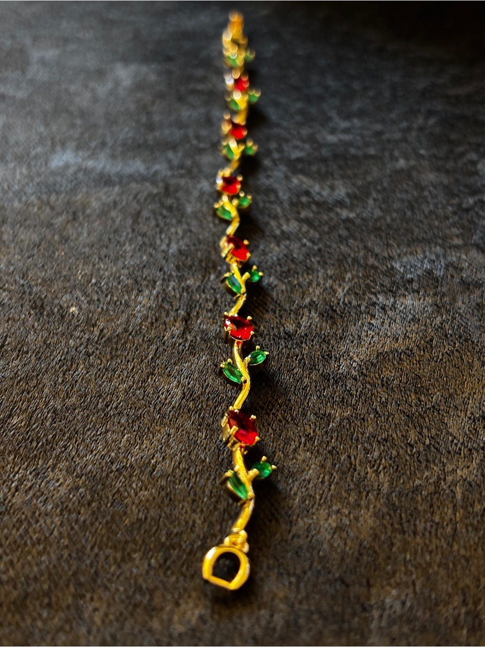 1.4mm Yellow Gold Rose-Inspired CZ Bracelet 8 in. - Picture 5 of 9